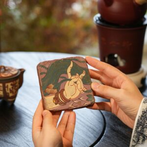 Dunhuang Auspicious Hand Desktop Totem