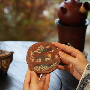 Dunhuang Nine-Colored Deer Desktop Totem