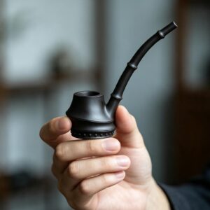 Handcrafted Yixing Zisha Pipe